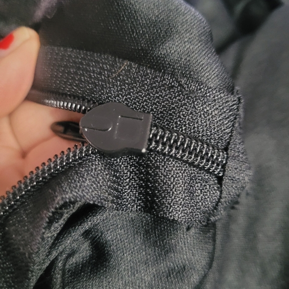 Pretty Little Thing black strip dress size us 24 - Picture 3 of 11